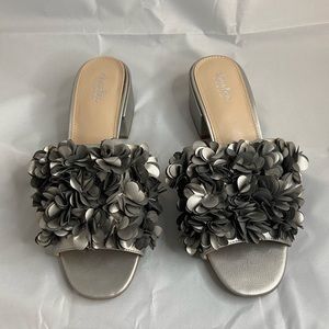Charles by Charles David mules, Gunmetal, Size 9